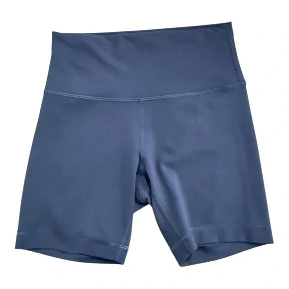 LULULEMON Wunder Train High Rise Bike‎ Shorts size 6 inseam 6" True Navy - Picture 5 of 7